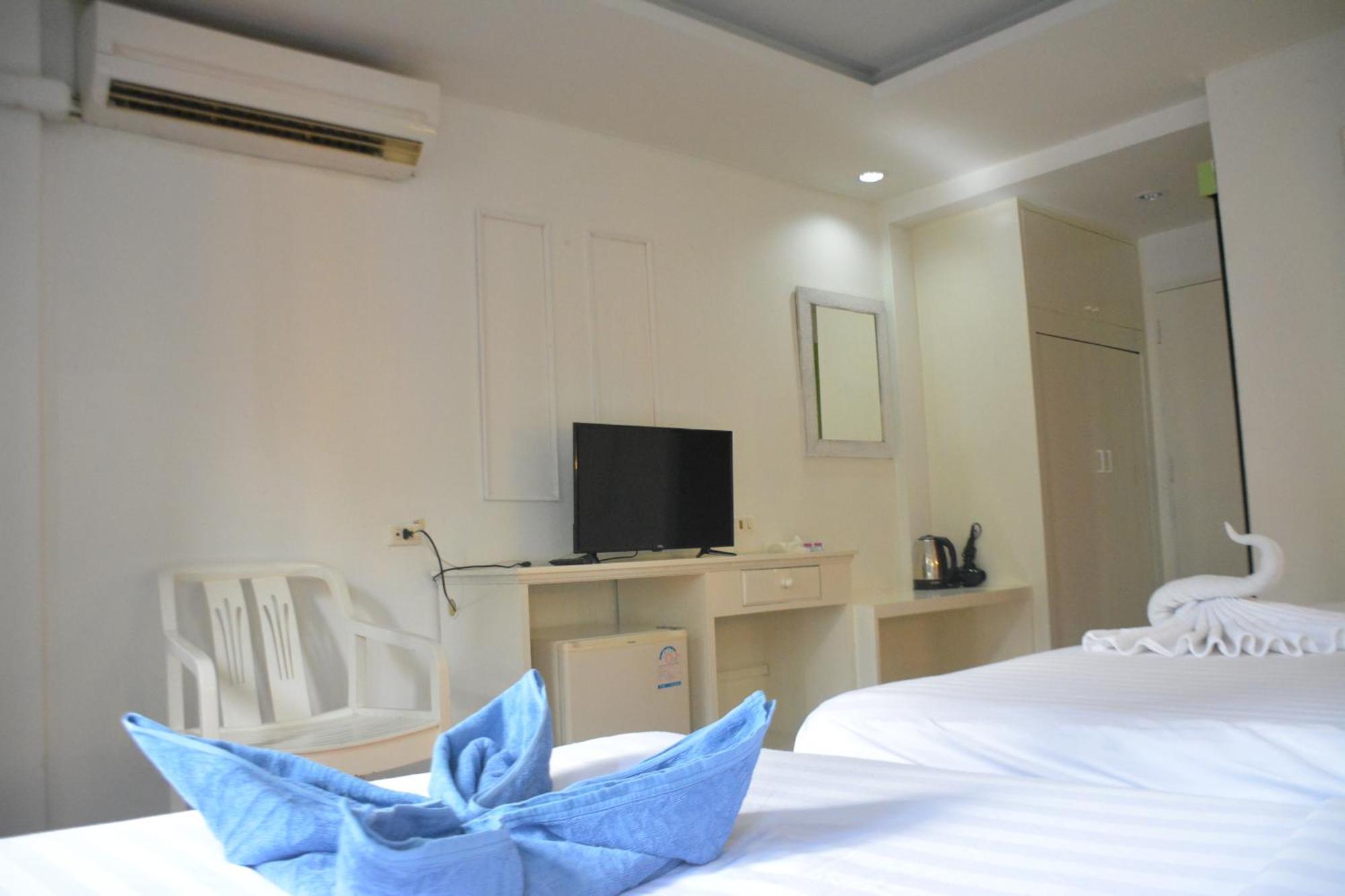 Chilli Salza Patong Hotel Luaran gambar