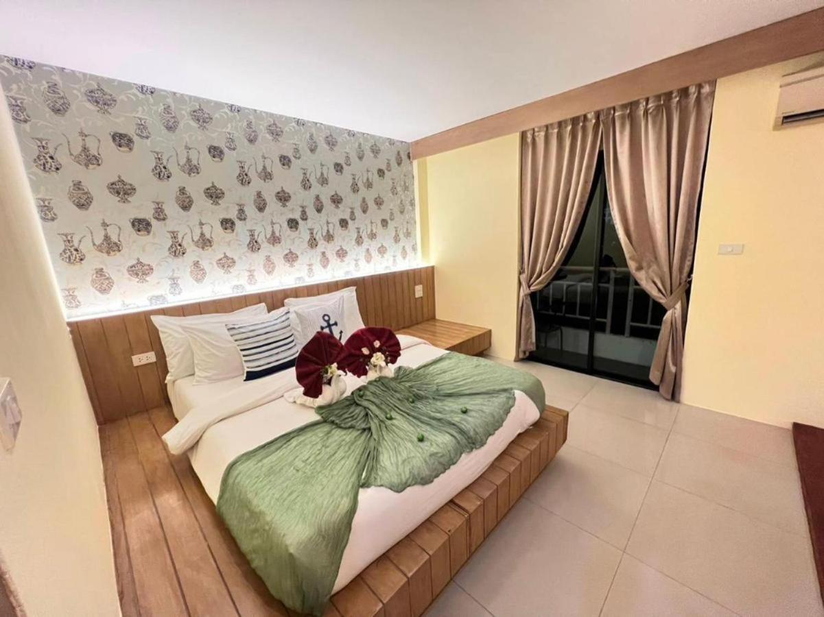 Chilli Salza Patong Hotel Luaran gambar